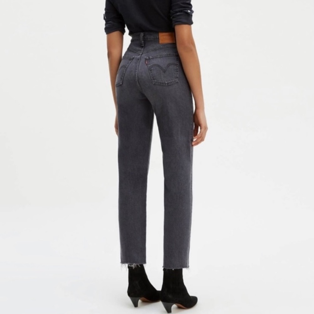 Levi’s Ribcage Straight Ankle Jean